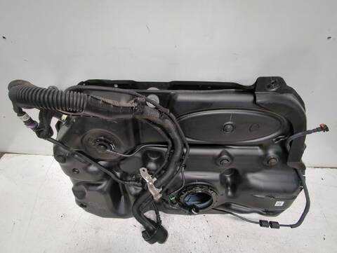 Foto 3ª: Deposito de Combustible Toyota Rav4 2.0 MXAA52) 175CV [M20A-FKS] (2018)