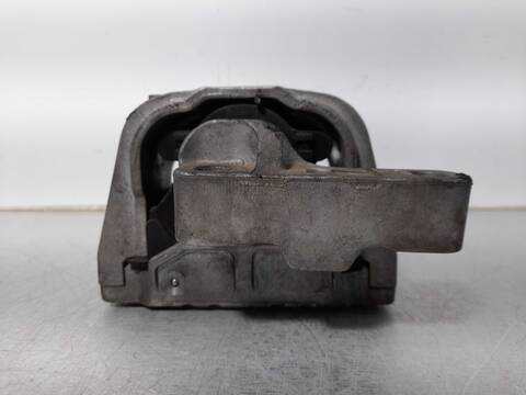 Foto 3ª: Soporte Motor Audi A3 2.0 TDI 140CV 103KW [BKD] (2005)