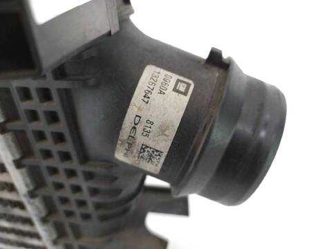 Intercooler Opel Astra 2.0 CDTI 68)