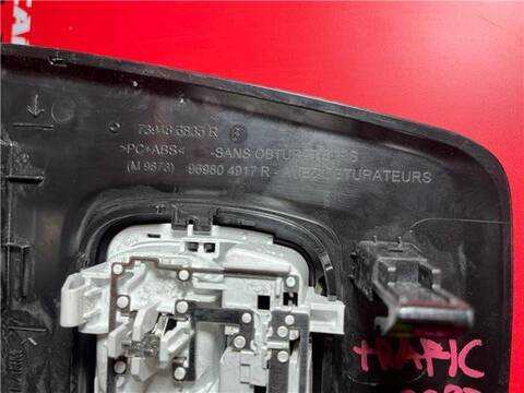 Foto 2ª: Luz Interior Renault Trafic L1H1 3 0T 8/9 ASIENTOS) EQUILIBRE BLUE DCI FAP CAT 110CV 81KW [M9R Z7]