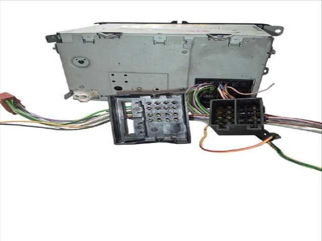 Foto 3ª: Sistema Audio Radio CD Volkswagen Golf 2.0 GTI (2008)