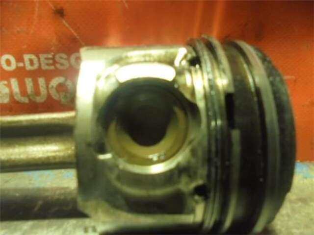 Foto 2ª: Despiece Motor Peugeot 307 1.6 HDI [9HX (DV6ATED4)]