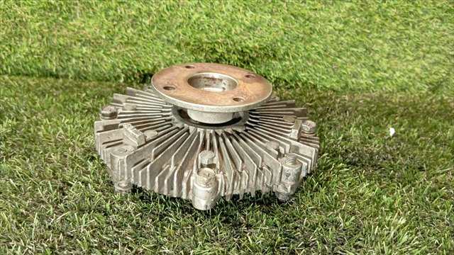 Foto 3ª: Ventilador Viscoso Motor Nissan Patrol 3.3 D SD33 (1987)