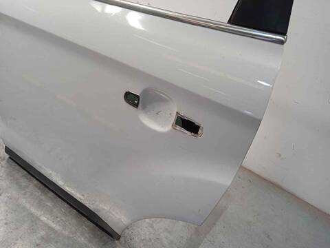 Foto 2ª: Puerta Trasera Izquierda Ford Kuga TREND 136CV 100KW [G6DG] (2009)