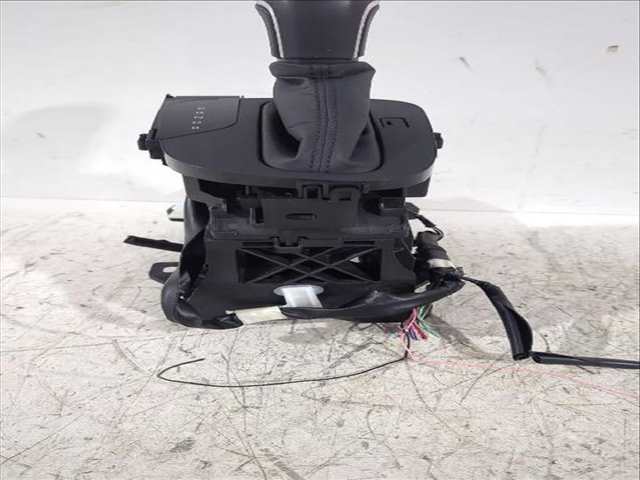 Foto 3ª: Palanca de Cambio Toyota Yaris 1.5 HYBRID MXPH11) 92CV [M15A-FXE] (2020)