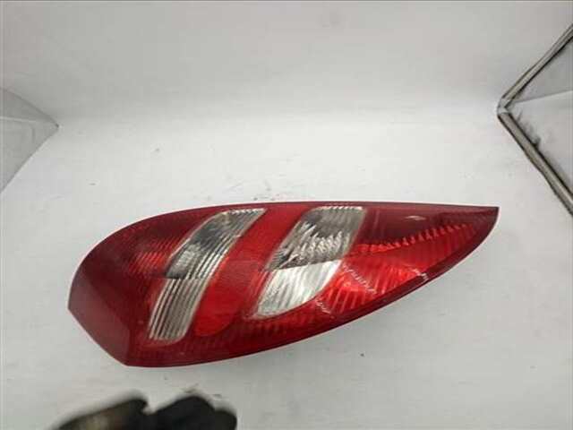 Foto 3ª: Piloto Trasero Izquierdo Mercedes Clase A 140 2.0 A 180 CDI (169.007) [2.0 LTR. - 80 KW CDI CAT] [640940]