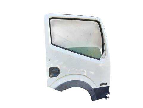 Puerta Delantera Derecha Nissan Cabstar VERSION INDEFINIDA