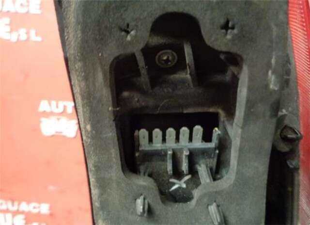 Foto 2ª: Piloto Trasero Derecho Opel Corsa 1.4 [Z 14 XE]