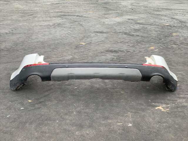 Paragolpes Trasero Land Rover Discovery 2.0 DTD 179CV 0CV