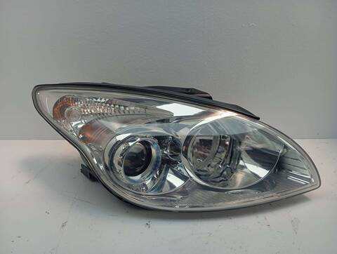 Faro Derecho Hyundai i30 STYLE 116CV 85KW