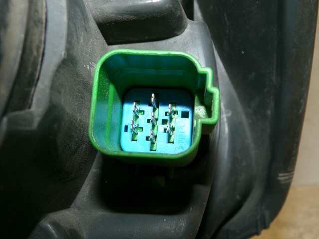 Foto 3ª: Faro Derecho Ford Fiesta 1.4 TDCI 5P 50KW [F6JB] (2006)