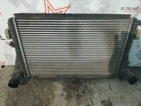 Foto 3ª: Intercooler Volkswagen Passat SPORTLINE BERLINA 140CV 103KW [BKP] (2009)