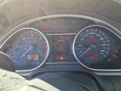 Foto 3ª: Cuadro de Instrumentos Audi Q7 QUATTRO 3.0 TDI 239CV [CASA] (2007)