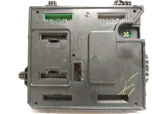 Centralita Motor ECU Renault Megane III BERLINA 5 P