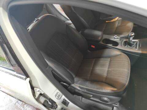 Asiento Delantero Derecho Mercedes Clase B 150 270910
