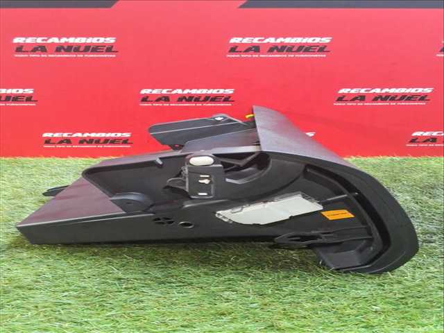 Foto 4ª: Guantera Citroen Jumpy 1.5 BLUEHDI 100 102CV 75KW FURGONETA [YHR (DV5RUCD)] (2020)