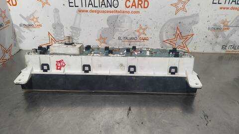Foto 3ª: Cuadro de Instrumentos Nissan Terrano 124CV 91KW (1993)