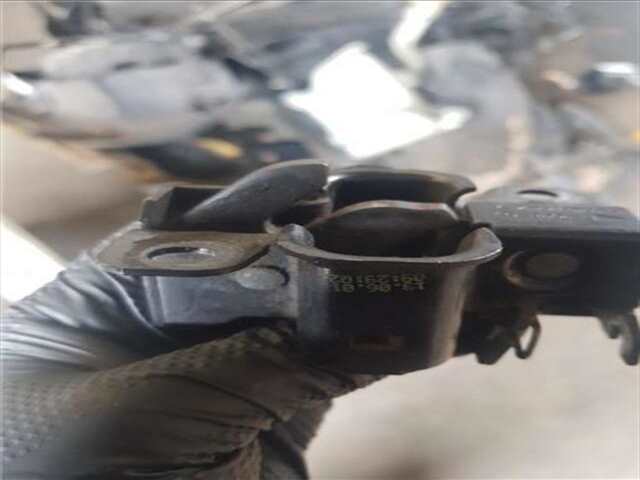 Cerradura Capot Mercedes Clase C 160 2.2 200 CDI (203.004) [2.2 LTR. - 85 KW CDI CAT]