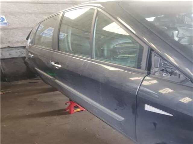 Foto 2ª: Puerta Delantera Derecha Renault Scenic 1.5 AUTHENTIQUE [1.5 LTR. - 78 KW DCI DIESEL] (JM)(2003-_) [K9K P7]