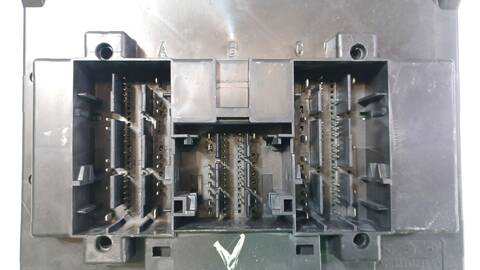 Foto 3ª: Centralita Motor ECU Audi A1 30 TFSI 110CV 81KW [DLAA] (2024)