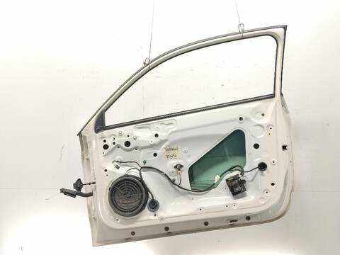 Foto 3ª: Puerta Delantera Derecha Audi A1 1.6 TDI (2010)