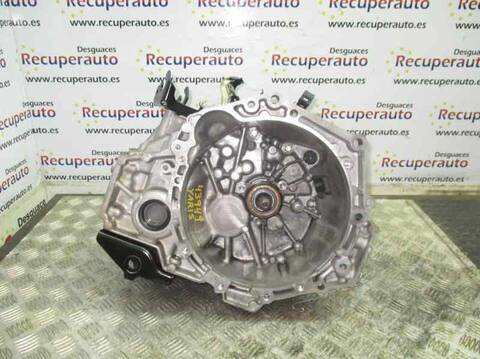 Foto 3ª: Caja Cambios Toyota Yaris 1NR (2015)