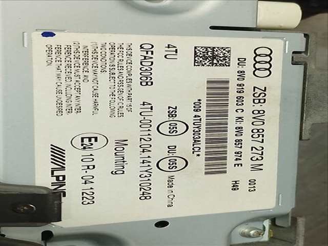 Foto 3ª: Pantalla Multifuncion Audi A3 AMBIENTE 110CV 81KW [CRK] (2014)