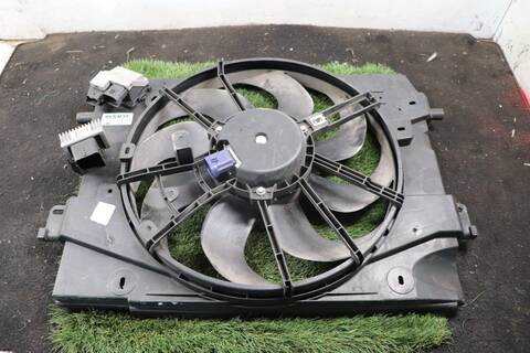 Foto 2ª: Electroventilador Renault Clio EXPRESSION 75CV 55KW (2012)
