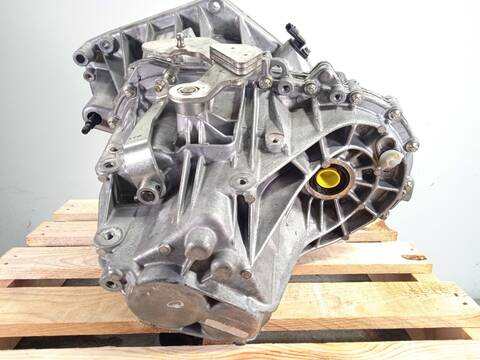 Foto 3ª: Caja Cambios Renault Captur 1.2 TCE J5AU) 132CV 97KW (2018)