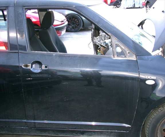 Puerta Delantera Derecha Suzuki Swift 1.3 D 2006-2011