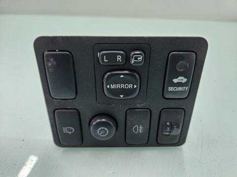 Mando Multifuncion Toyota Hilux CABINA DOBLE VX 4X4 171CV 126KW