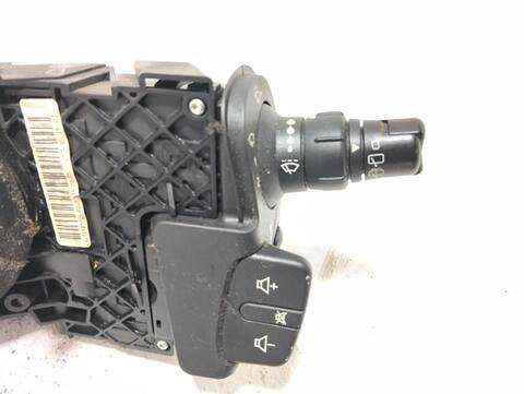 Foto 3ª: Mando Multifuncion Renault Scenic 1 16V 113CV [K9K732] (2003)