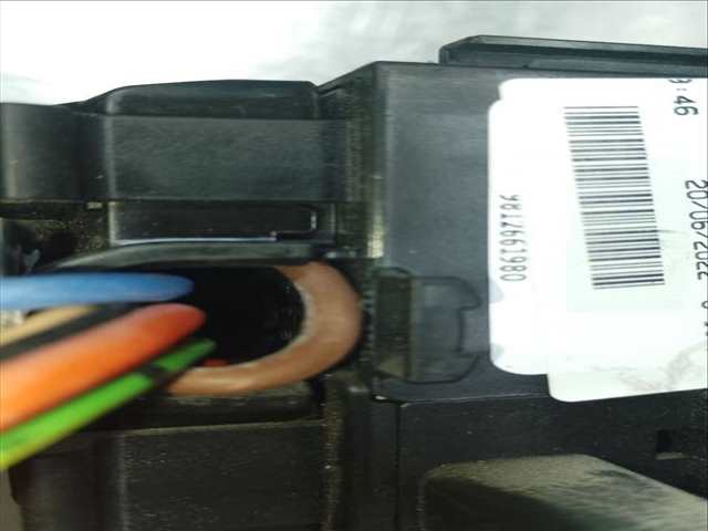 Foto 3ª: Caja Reles Fusibles Peugeot Rifter ACTIVE PACK STANDARD 102CV 75KW [YHT] (2022)