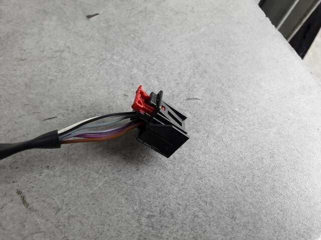 Foto 3ª: Retrovisor Derecho Volkswagen Touran 1.6 102CV/75KW [T53] 0CV [BSE] (2006)