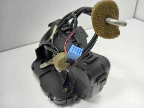 Foto 2ª: Cerradura Puerta Trasera Derecha Mercedes Clase C 160 611962 FAMILIAR (2004)