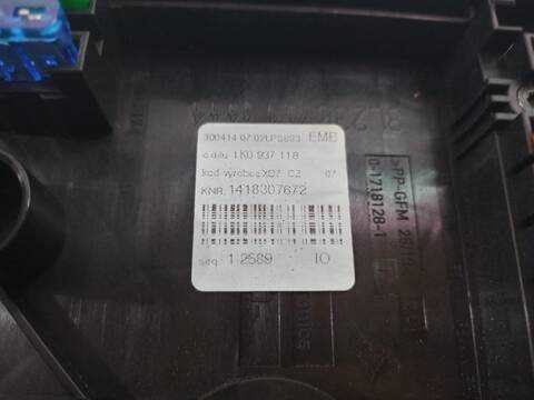 Foto 2ª: Caja Reles Fusibles Skoda Yeti ACTIVE 105CV [CBZB] (2009)