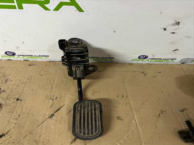 Pedal Acelerador Toyota Hilux DOUBLE CAB EXECUTIVE 4X4 171CV 126KW