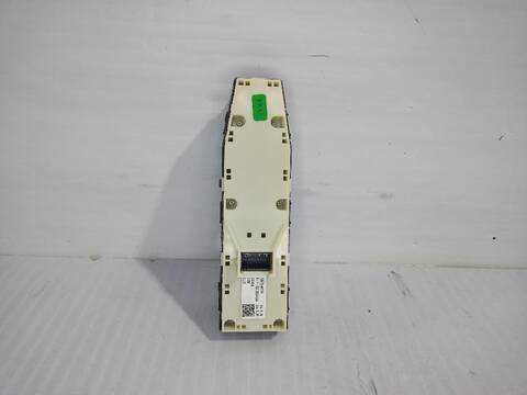 Foto 2ª: Botonera Elevalunas Kia Niro HYBRID CONCEPT 141CV [G4LL] (2022)