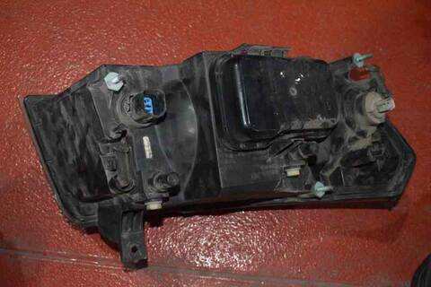 Foto 3ª: Faro Izquierdo Mitsubishi L200 CABINA DOBLE INTENSE 4X4 [4D56] (2006)