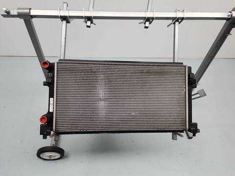 Radiador Motor Volkswagen Golf 1.6 TDI 105CV 77KW