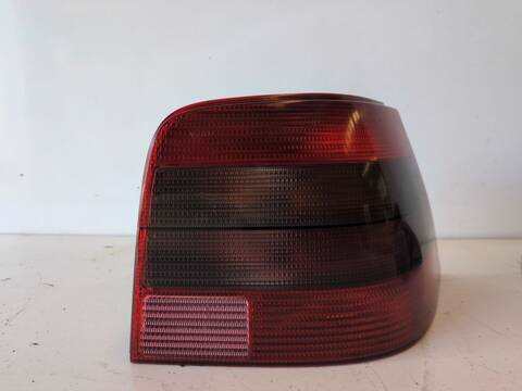 Piloto Trasero Derecho Volkswagen Golf BERLINA 1.6 16V 105CV