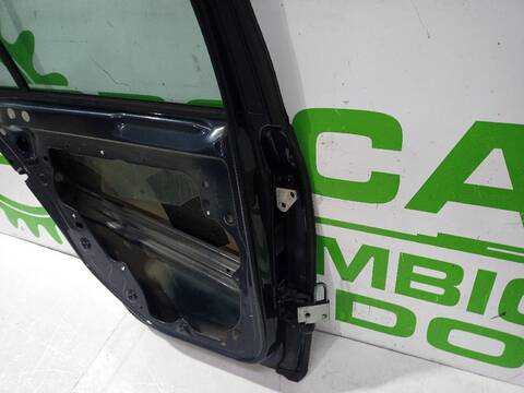 Foto 2ª: Puerta Trasera Izquierda Volkswagen Golf ADVANCE 105CV [CAYC] (2008)