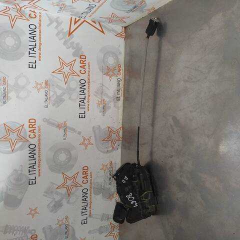 Cerradura Puerta Delantera Derecha Volkswagen Polo ADVANCE 95CV 70KW