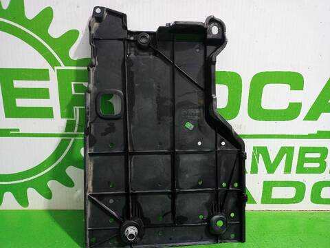 Foto 2ª: Cubrecarter Toyota Auris HYBRID FEEL EDITION 136CV (2013)