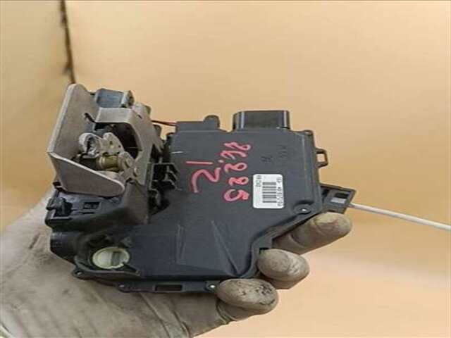 Cerradura Puerta Delantera Izquierda Audi A4 2.0 [2.0 LTR. - 96 KW 20V CAT (ALT)]
