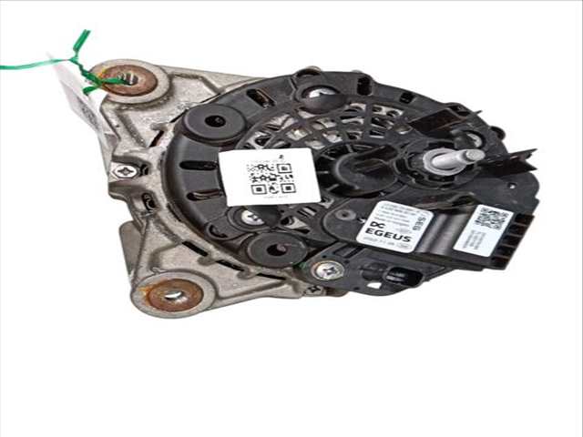 Foto 2ª: Alternador Renault Megane 1.3 TCE 140 K9NB) (2016)