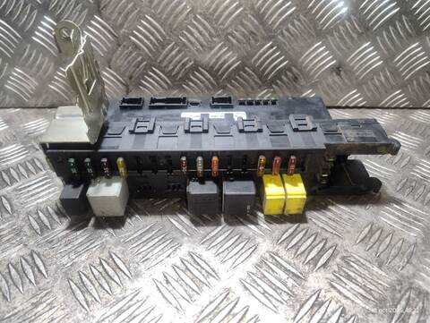 Caja Reles Fusibles Mercedes Clase CLK 270 CDI COUPE C209) MOTOR OM612.962