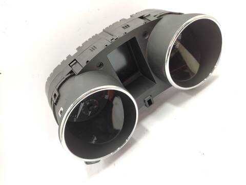 Foto 3ª: Cuadro de Instrumentos Skoda Yeti 1.2 TSI 110CV 81KW [CYVB] (2017)