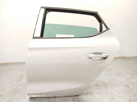 Puerta Trasera Izquierda Seat Leon 1.5 ETSI 150CV 110KW