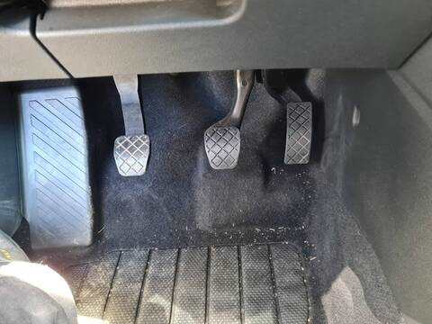 Pedal Embrague Volkswagen Golf LIFE 115CV 85KW